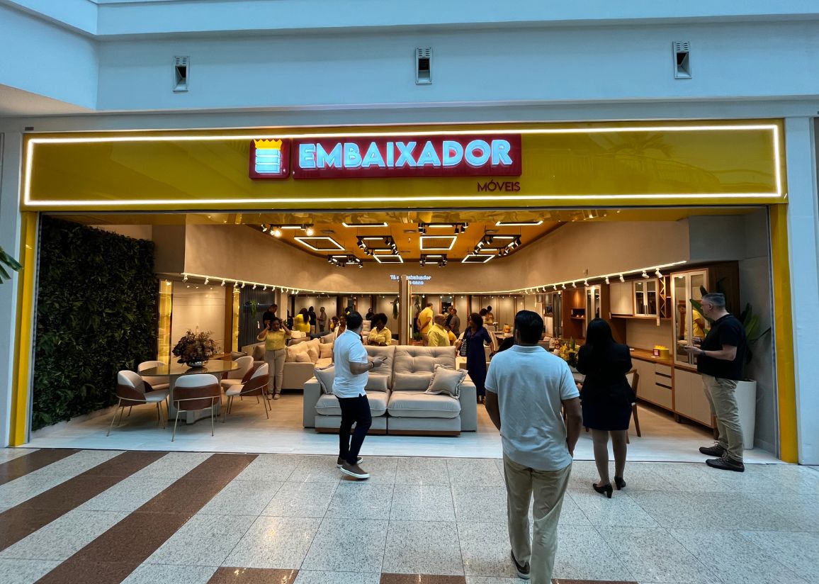 EMBAIXADOR MÓVEIS