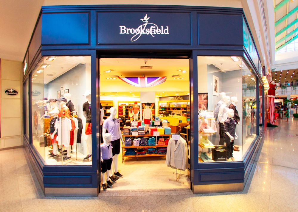 BROOKSFIELD JR.
